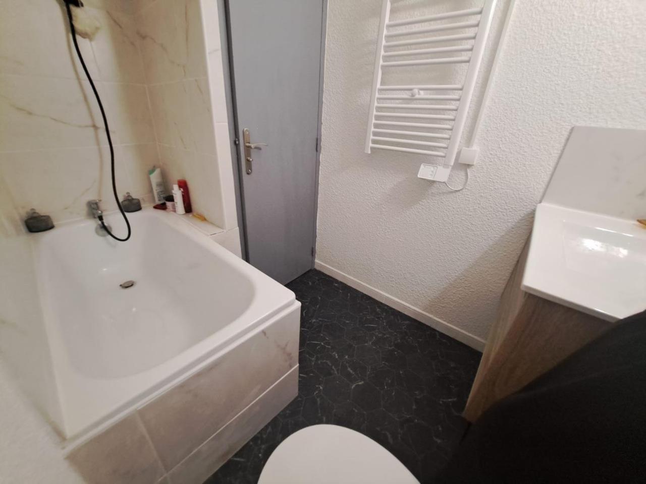 Ferienwohnung L'Ostal Carcassonne Exterior foto